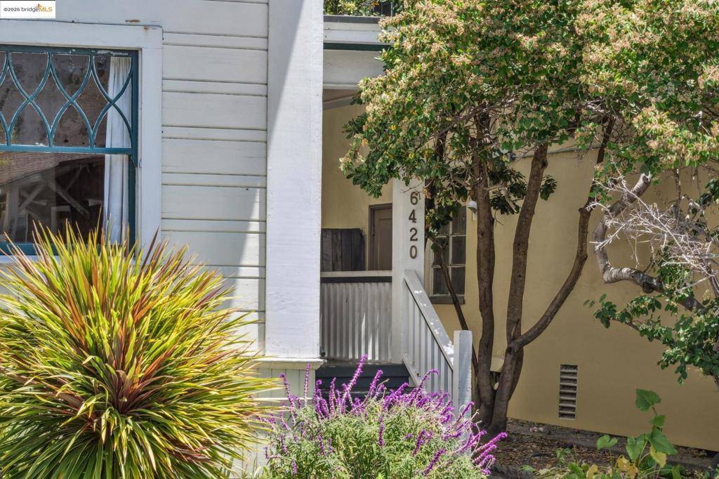 Oakland, CA 94609,6420 Irwin Ct #6420