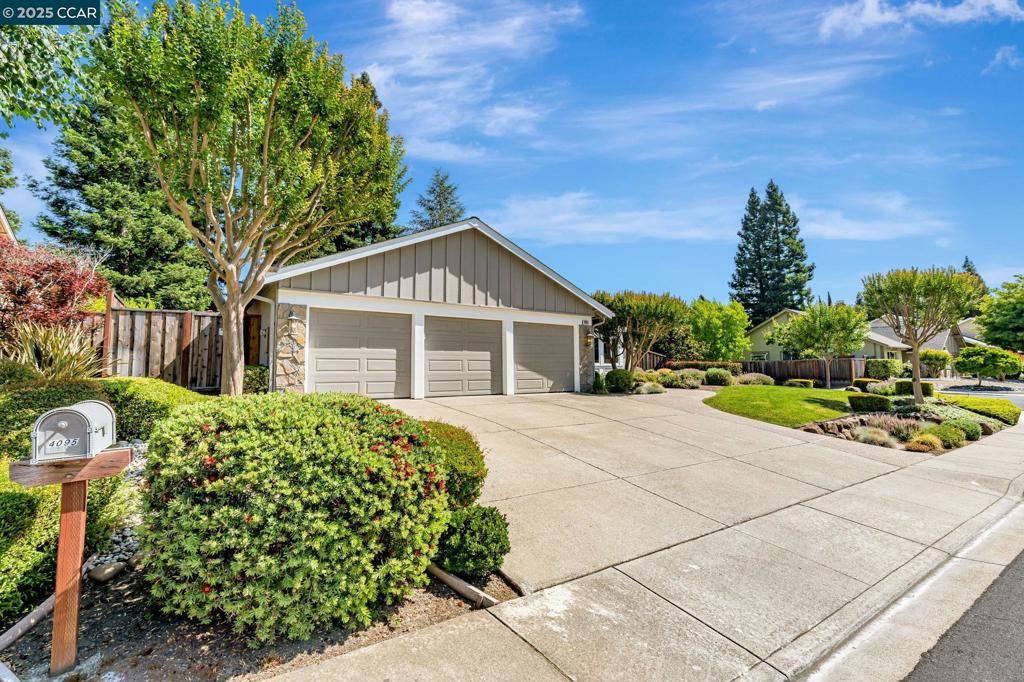 San Ramon, CA 94583,4095 Dunbarton Cir
