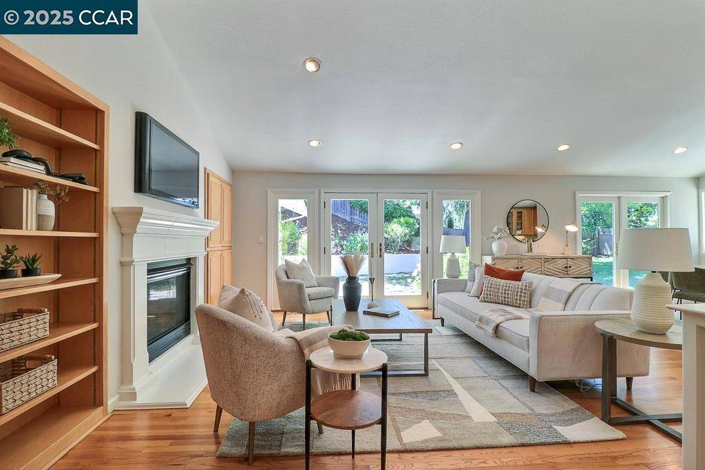 Walnut Creek, CA 94596,2317 Trotter Way