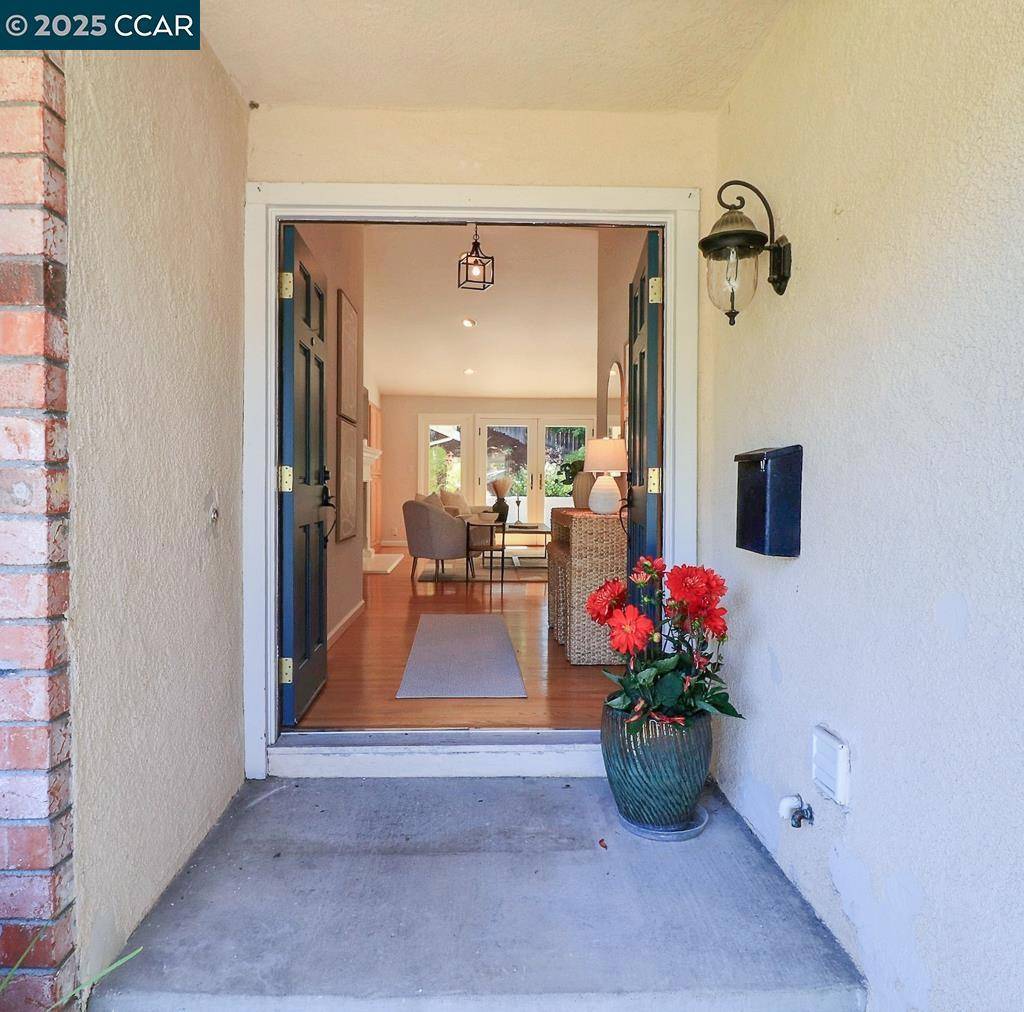 Walnut Creek, CA 94596,2317 Trotter Way