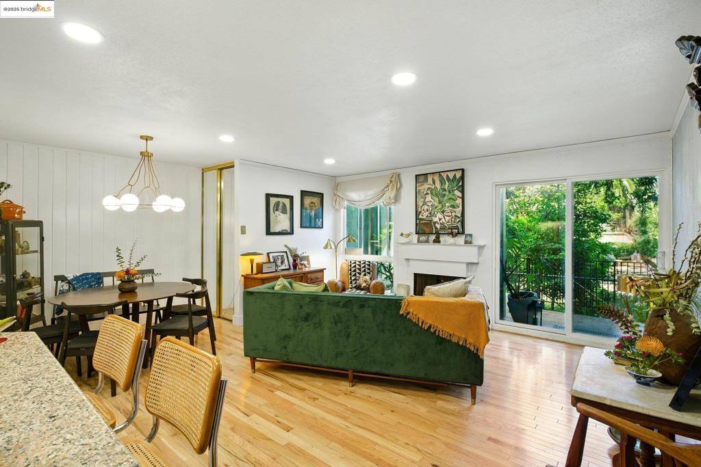 Oakland, CA 94610,199 Montecito Ave #105