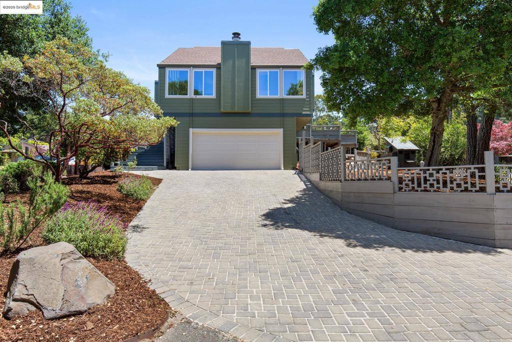 Oakland, CA 94611,6025 Chelton Dr