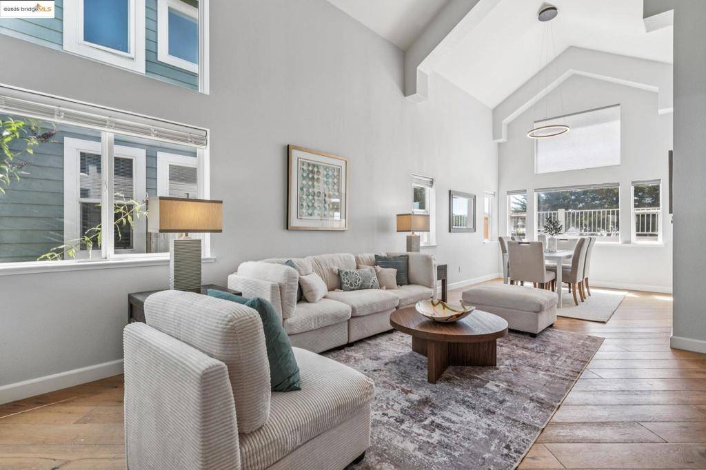 Richmond, CA 94804,3 Harbor View Dr