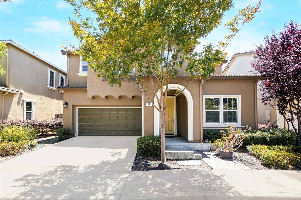 Hayward, CA 94545,1572 Glenn St
