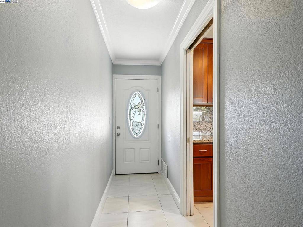 San Jose, CA 95127,1651 Estates Ct