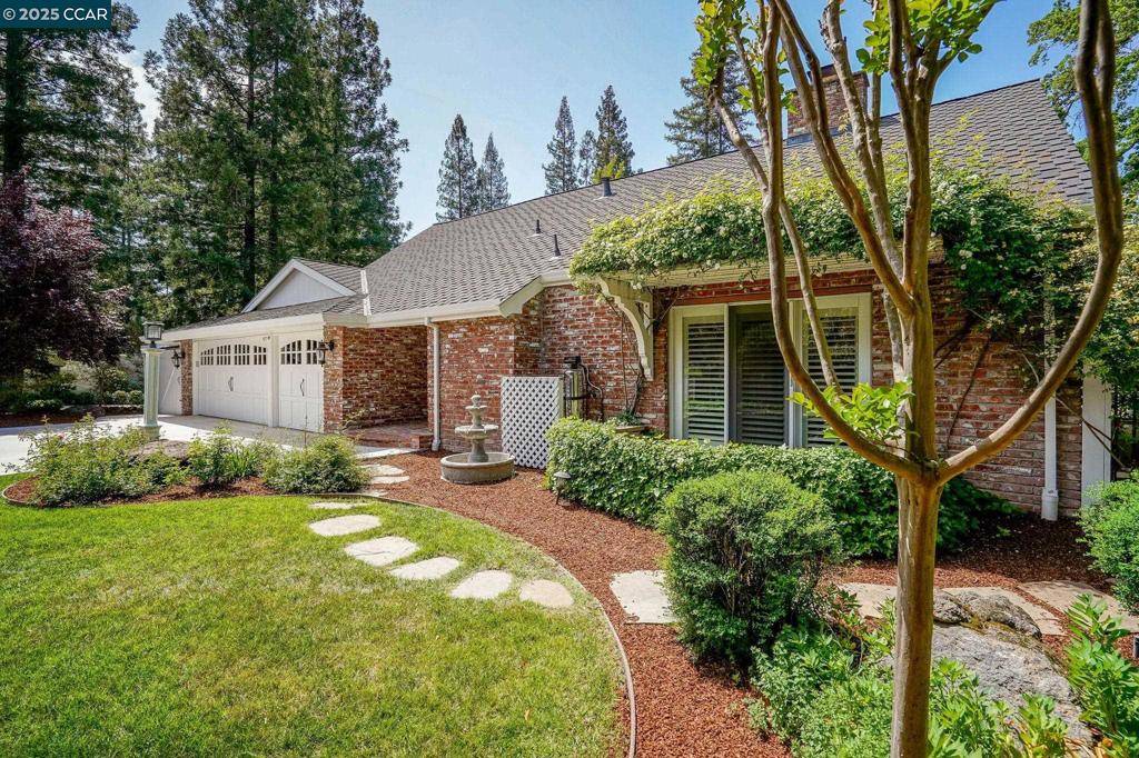Alamo, CA 94507,24 Ray Ct