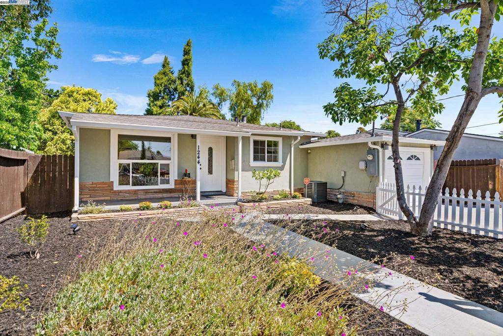 Livermore, CA 94551,1244 Locust St