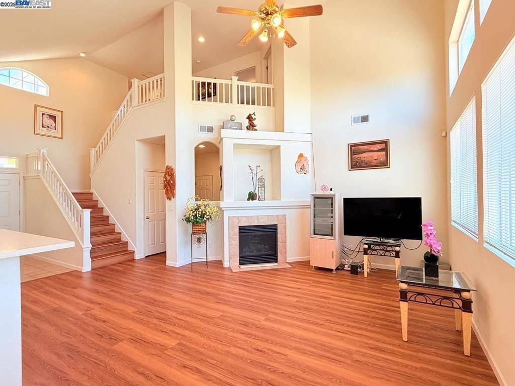 Pittsburg, CA 94565,1322 Emerson Dr