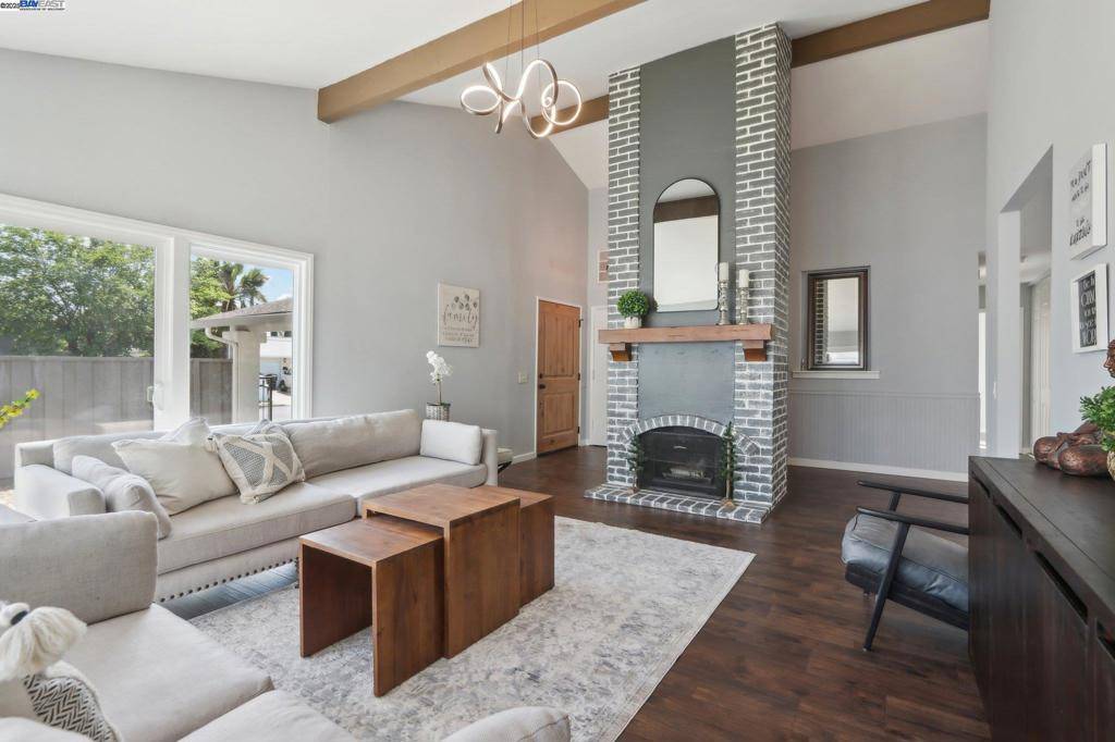 Livermore, CA 94551,566 Cedar Dr