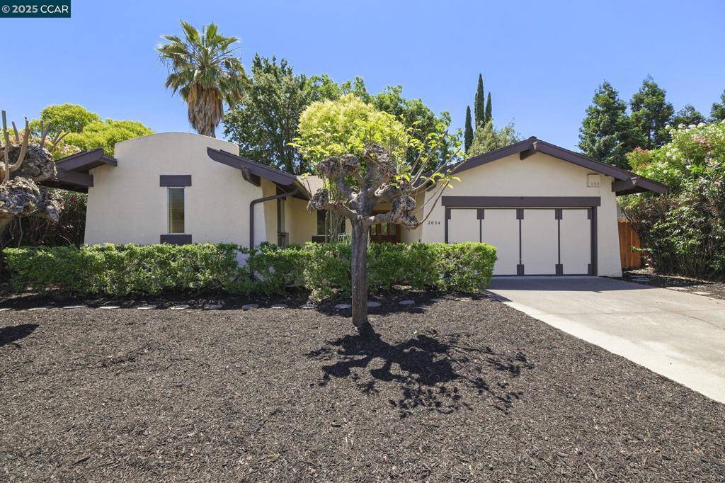 Concord, CA 94518,2054 Newton Way