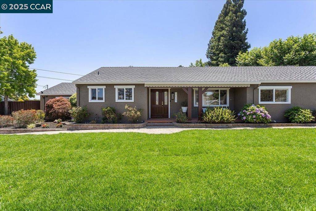 Castro Valley, CA 94546,17523 Parker Rd