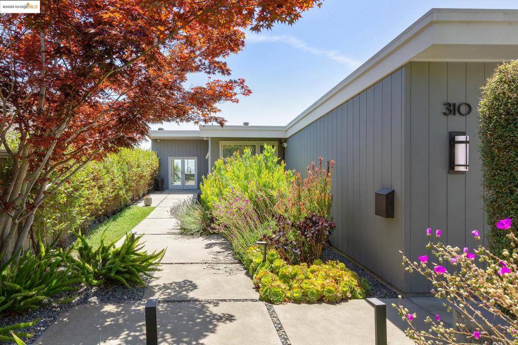 Piedmont, CA 94611,310 Pacific Ave
