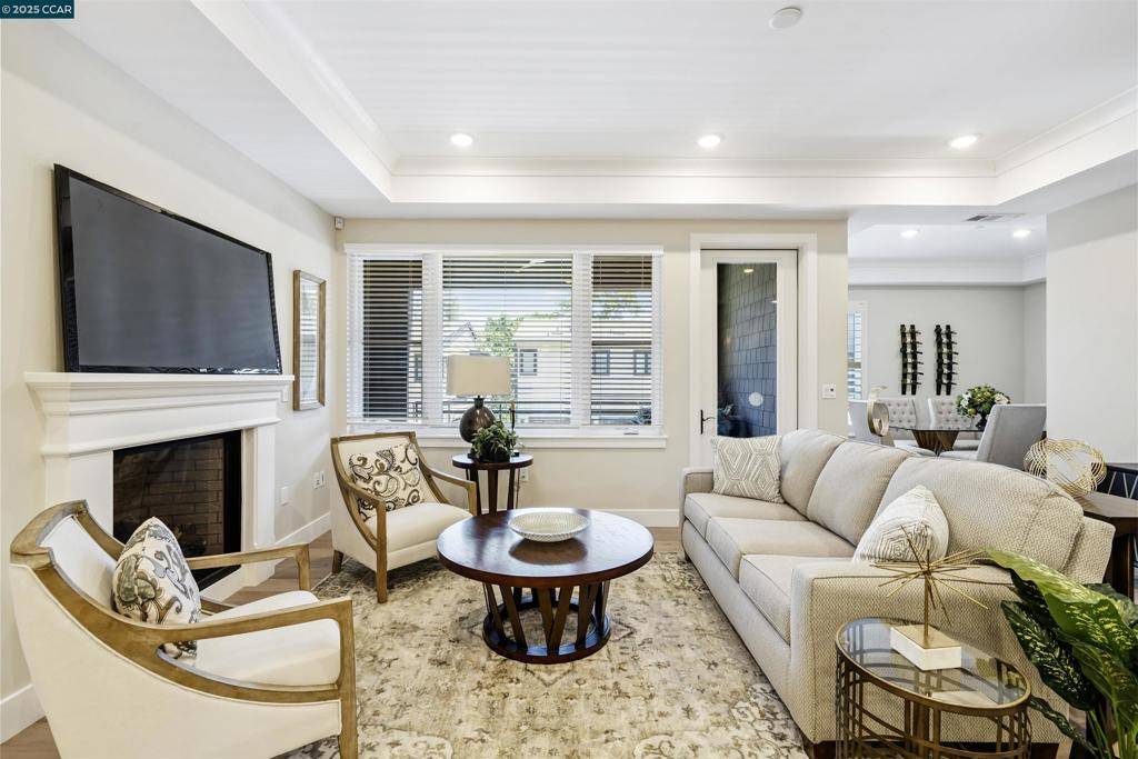Lafayette, CA 94549-2505,20 Woodbury Highlands Court #12