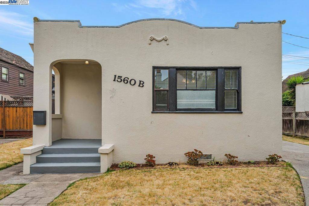 Alameda, CA 94501-2455,1560 Lincoln Ave #B
