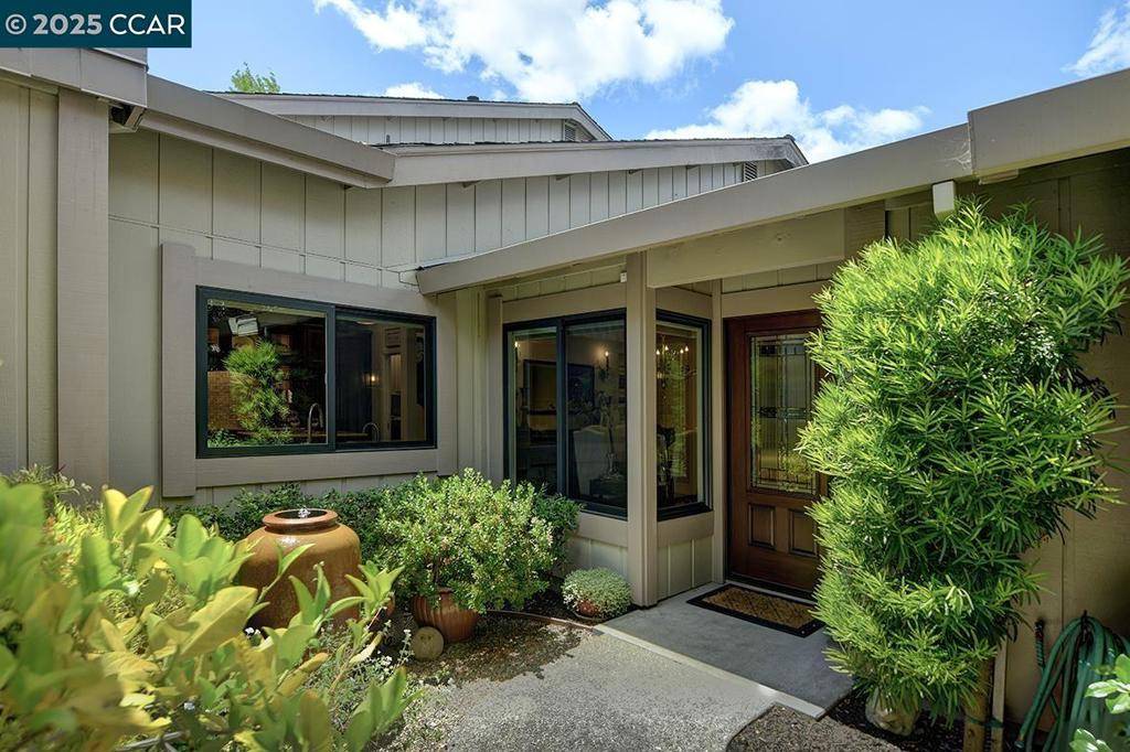 Walnut Creek, CA 94595,633 Terra California Dr #6