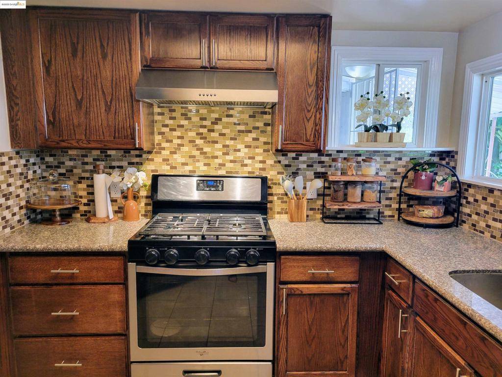 Pittsburg, CA 94565,285 Auburn