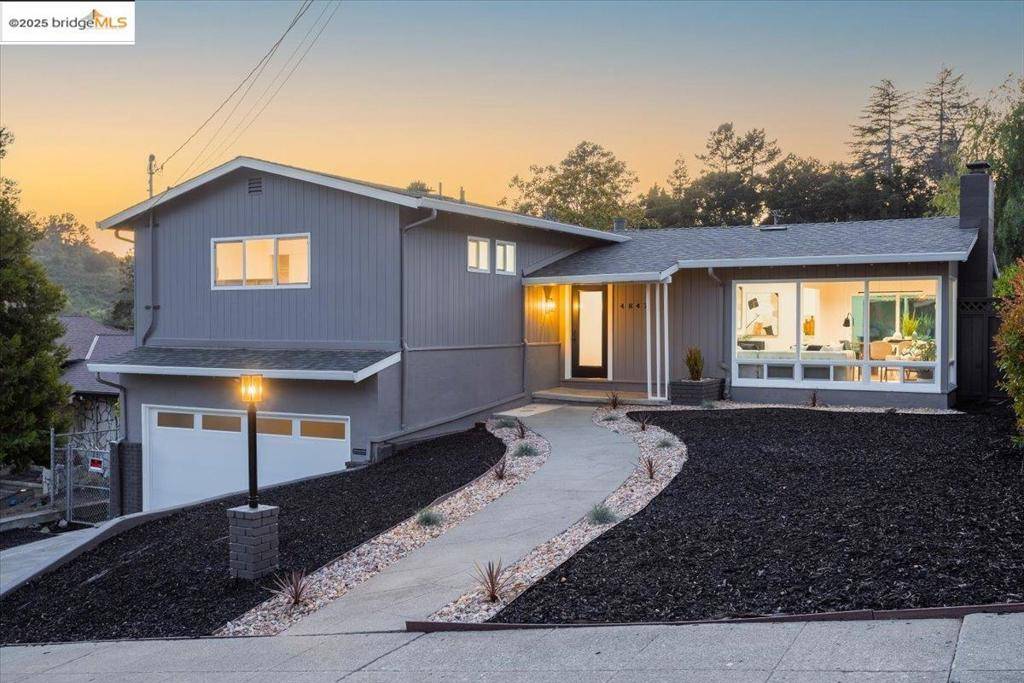 Oakland, CA 94605-5608,4847 Dunkirk Ave