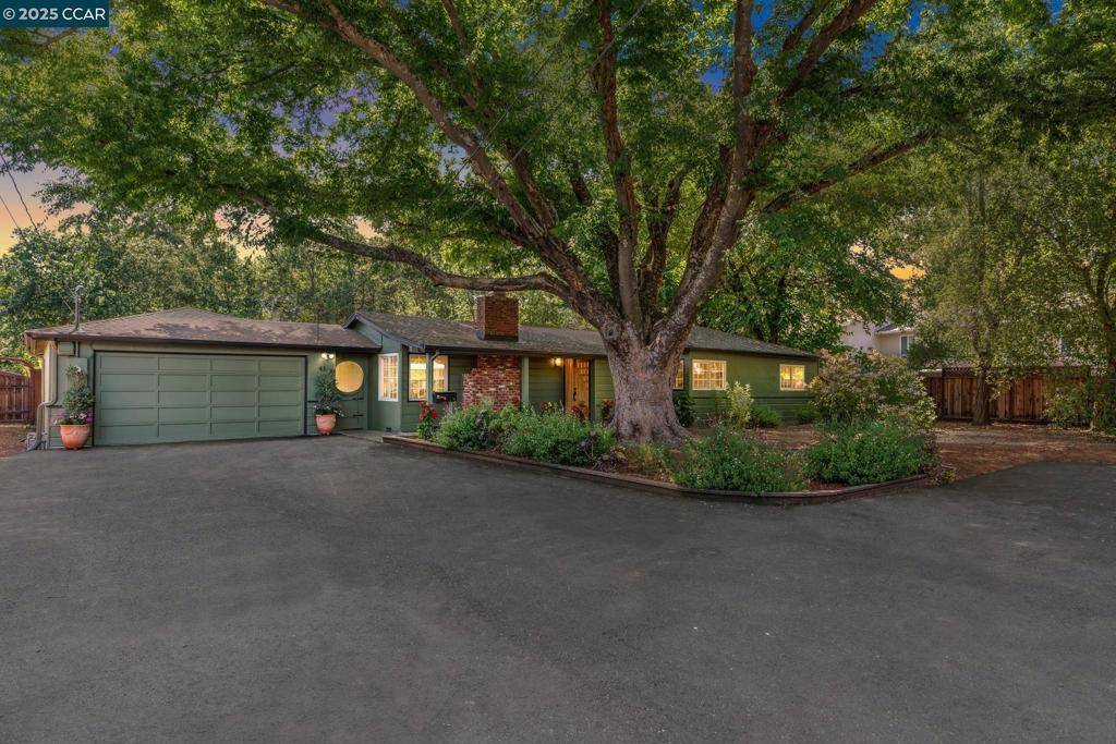 Walnut Creek, CA 94597,41 Heather Ln