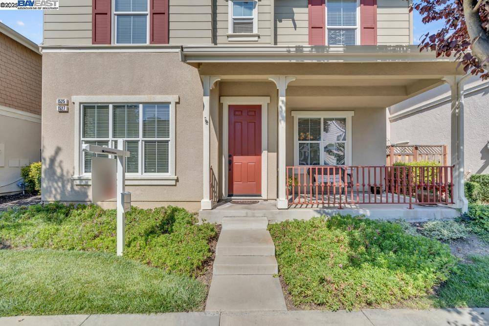 Pleasanton, CA 94566,1525 Whispering Oaks Way