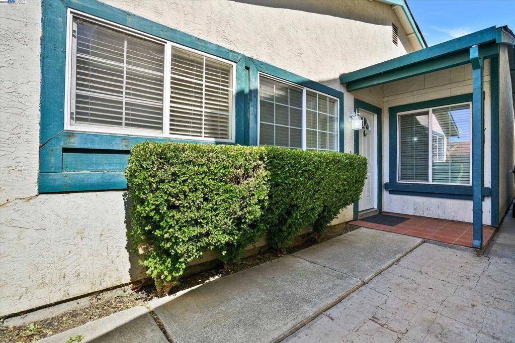 Antioch, CA 94509,3264 Madrone St
