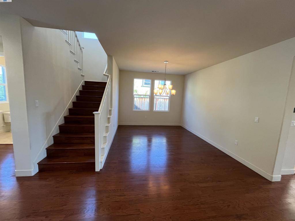 Castro Valley, CA 94546,17659 Whisper Ln