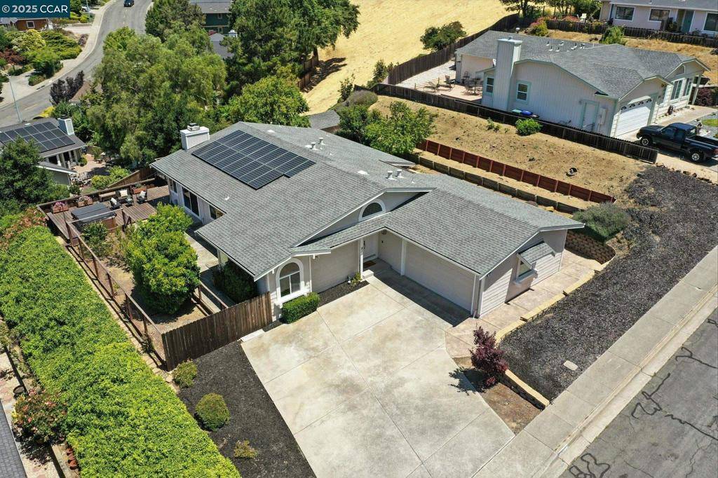 Crockett, CA 94525,91 Rolph Park Dr