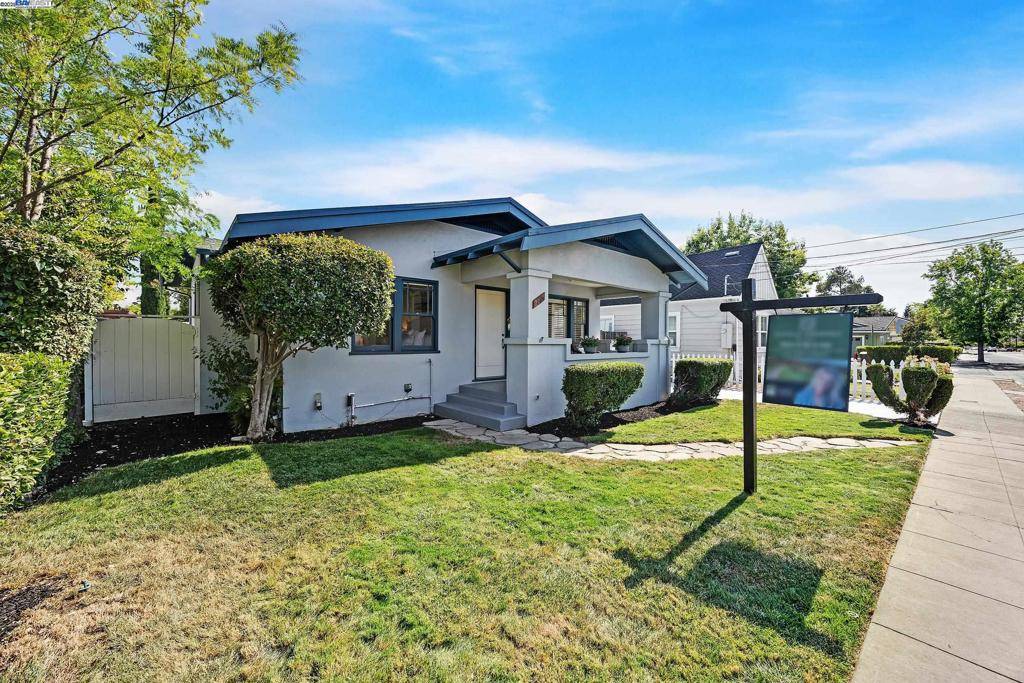 Livermore, CA 94550,2295 College Ave