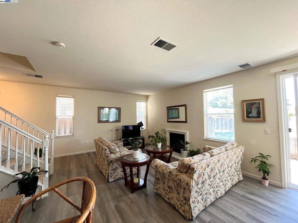 Hayward, CA 94541,769 Bartlett Ave