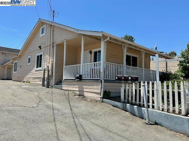 Martinez, CA 94553,3120 Pacheco Blvd