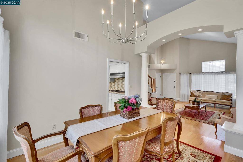 Richmond, CA 94803,5362 Saddleback Ct