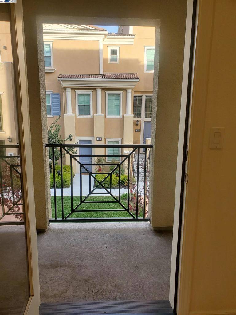 Milpitas, CA 95035,1888 Trento Loop