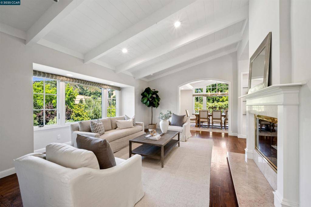 Lafayette, CA 94549,3815 Palo Alto Dr