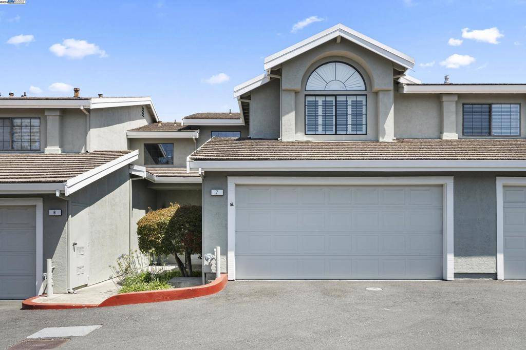 Castro Valley, CA 94546,20340 Forest Ave #7