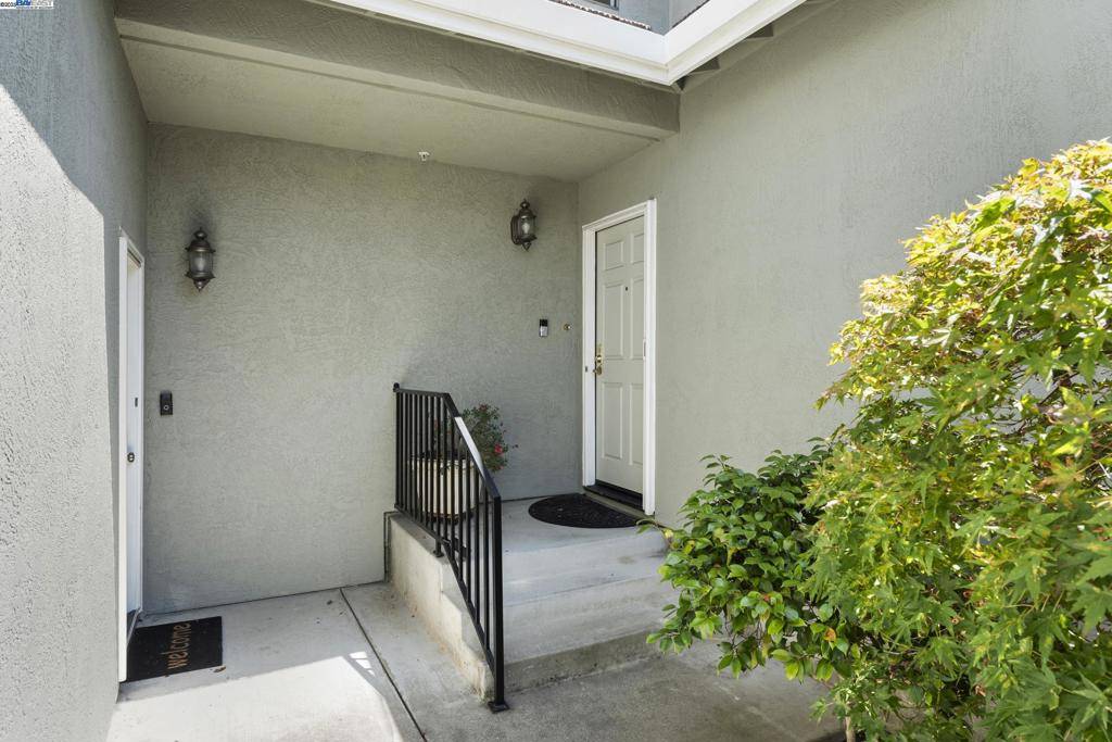 Castro Valley, CA 94546,20340 Forest Ave #7