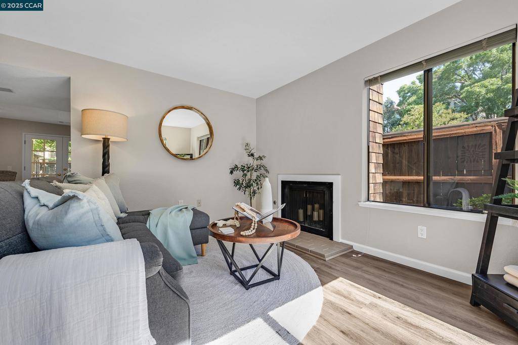 Walnut Creek, CA 94597,1250 Honey Trl