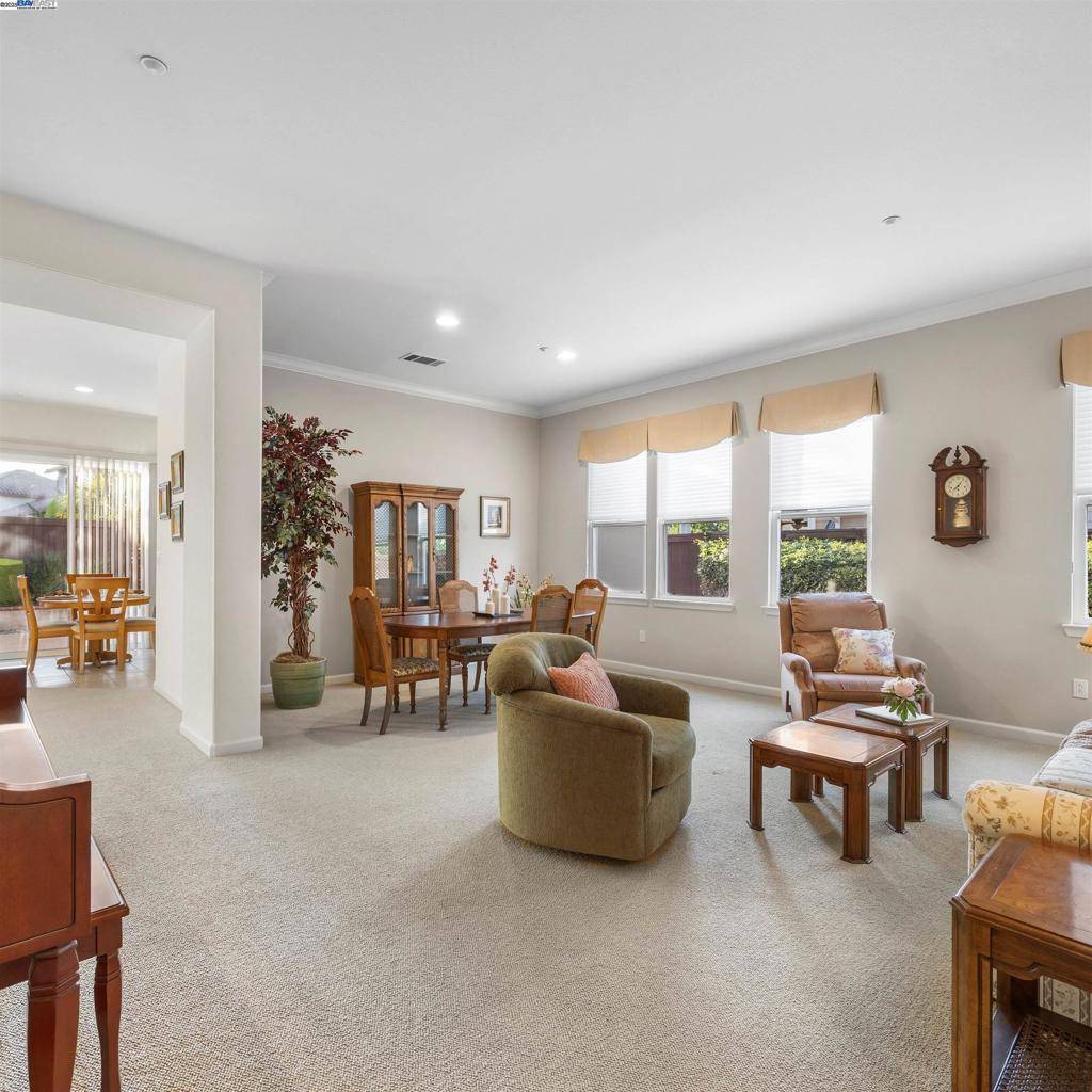 Brentwood, CA 94513,443 Collis St