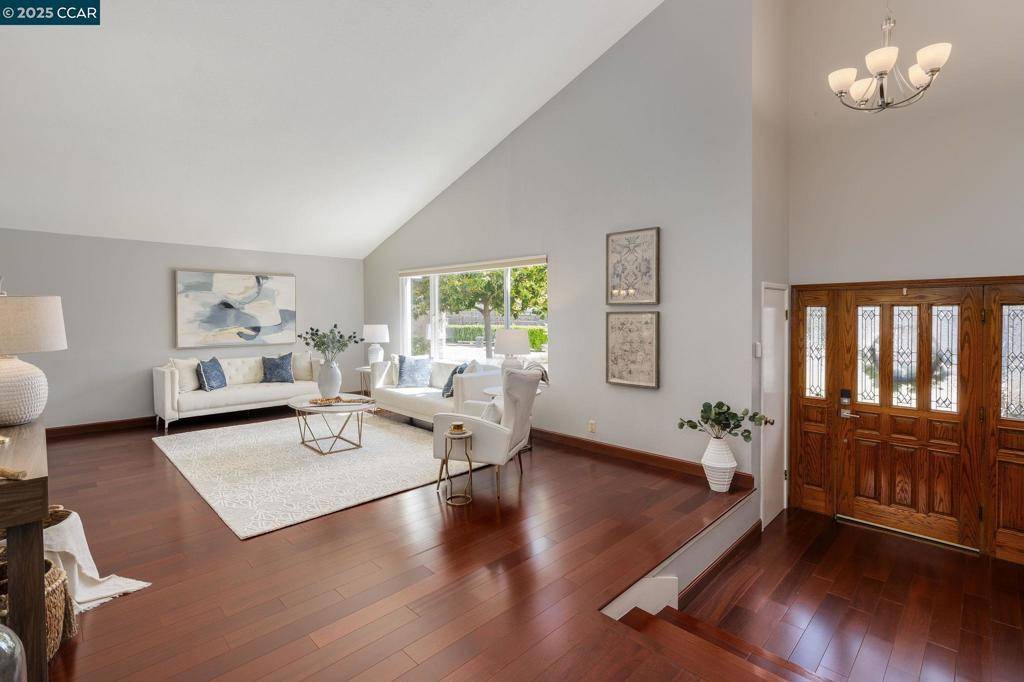 Danville, CA 94526,169 Larkwood Cir