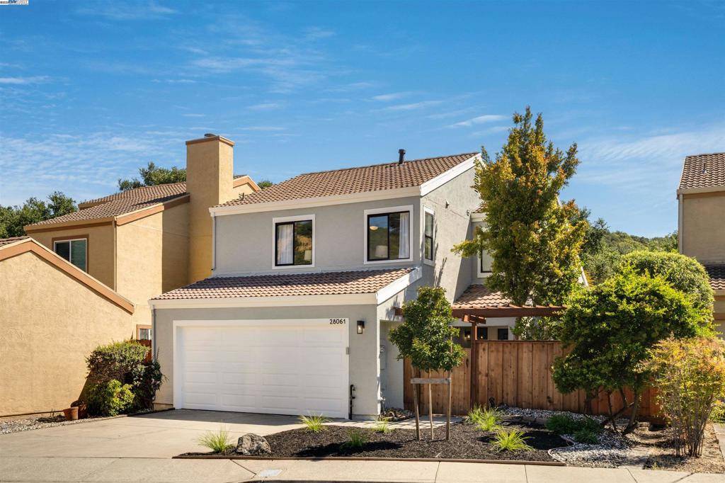 Hayward, CA 94542,28061 Thorup Ln