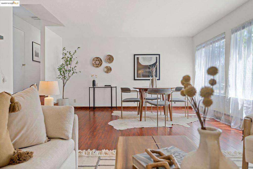 Oakland, CA 94619,3501 35Th Ave #2