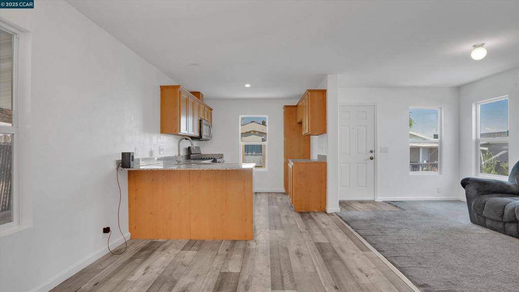 Bay Point, CA 94565,55 Pacifica Ave