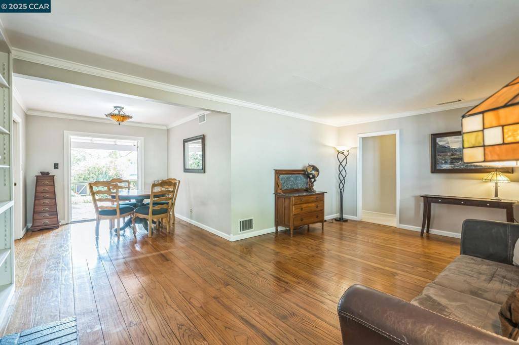 Pleasant Hill, CA 94523,448 Cumberland Dr
