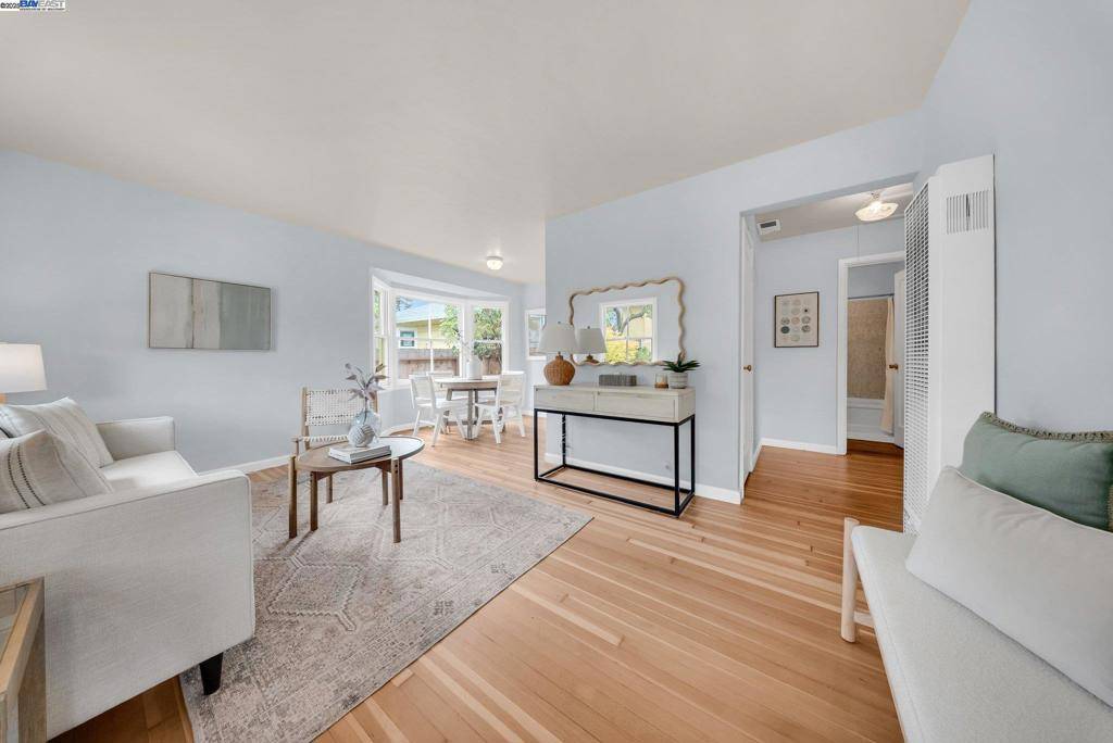 Alameda, CA 94501,1811 3rd St