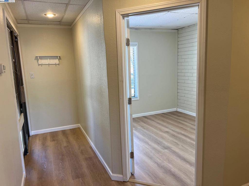 Pleasanton, CA 94566,610 Main St