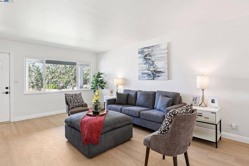 Fremont, CA 94536,36302 Frobisher Dr