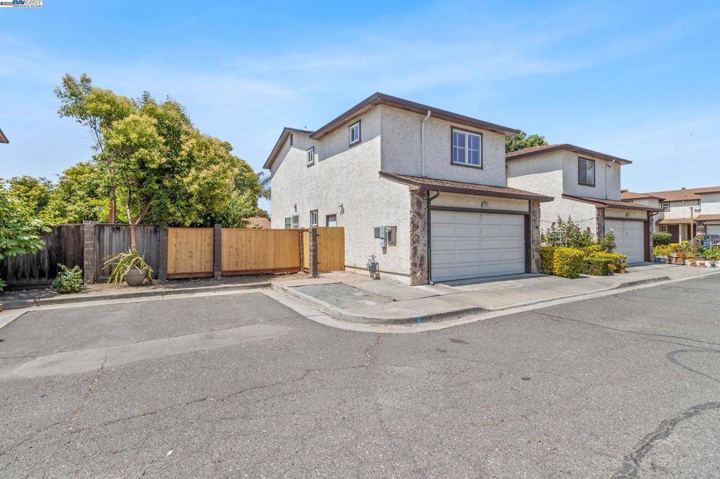 Fremont, CA 94536,37267 Ann Marie Ter