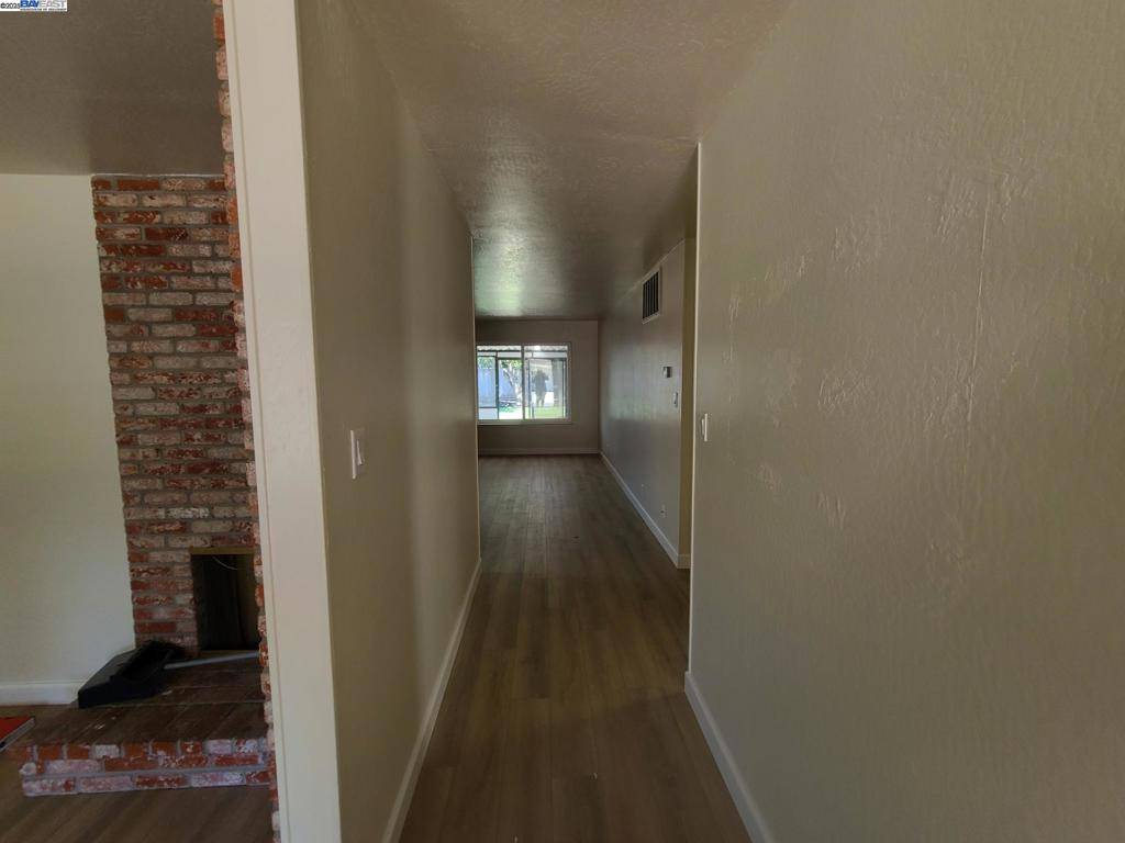 Pleasanton, CA 94566,1829 Rosetree Ct