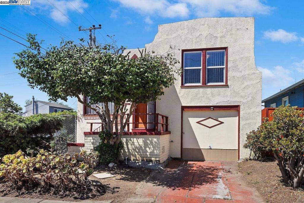 Oakland, CA 94619,3635 Redding St
