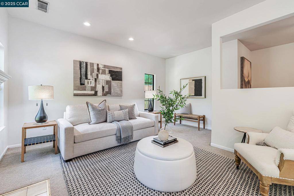 Walnut Creek, CA 94596,61 Alberta Ter