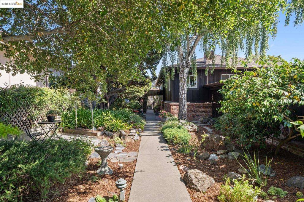 El Cerrito, CA 94530,7140 Mound St