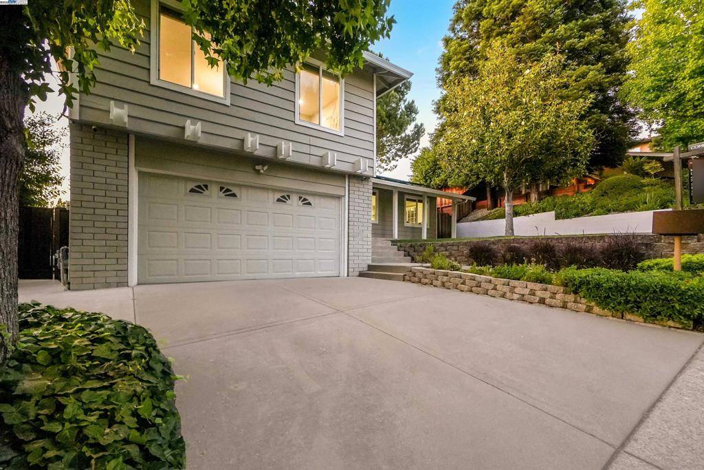 Concord, CA 94518,3515 Halfmoon Lane